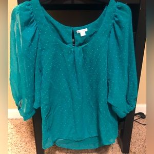 ☘️ 🌈 XHILIRATION by Kohl’s open sleeve blouse⚱️ 🍀